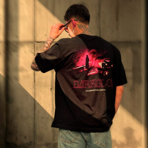 Camiseta Oversized «DARK GLOW»